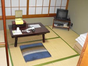 Hotel Yamabe, Tenri (Nara), typischer Tatami Raum im japanischen Stil WaShitsu 和室